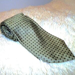 Calvin Klein Men's Silk Tie